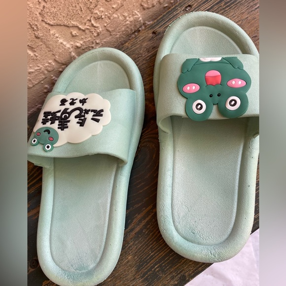 NWT frog Flip flop little Kids Size 1.5(8’inch) anti-slip confortable Beach. - Picture 12 of 17